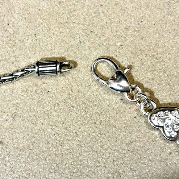 🆕Listing 🆕 Brighton Heart Slide bracelet Crystal hearts Holds charms, beads NWOT - Picture 3 of 8